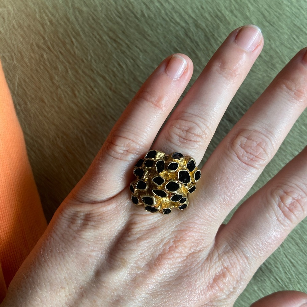 Saint Claude barnacle ring
